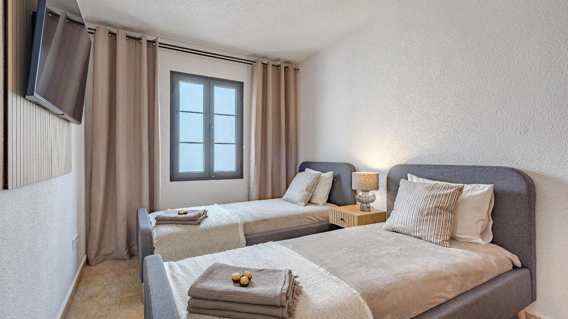 Fairways Taganana Suite 산미겔데아보나 아파트